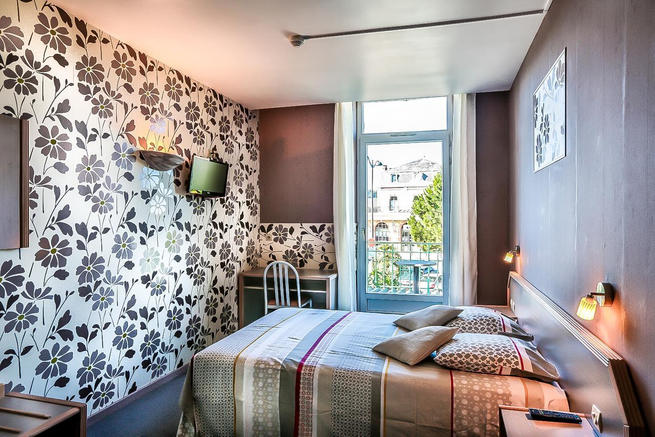 Le Terminus Hotel Villeneuve-sur-Lot Exterior photo